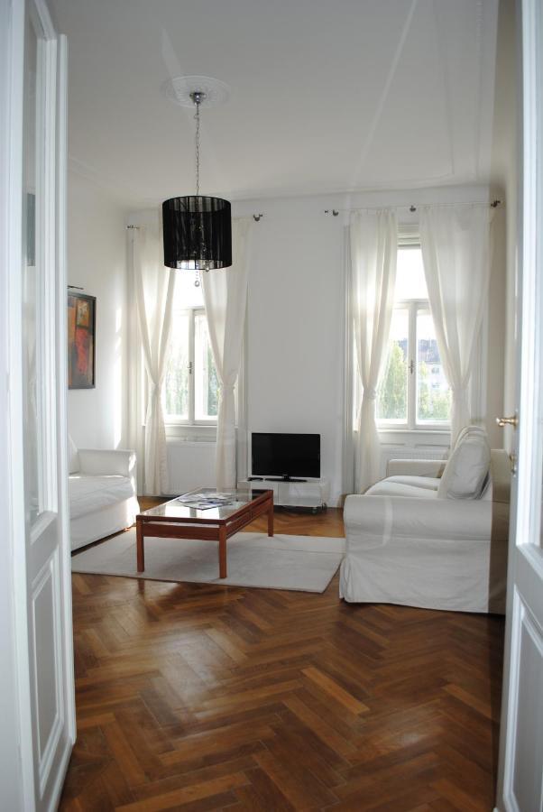 Apartment Kunsthaus Wien